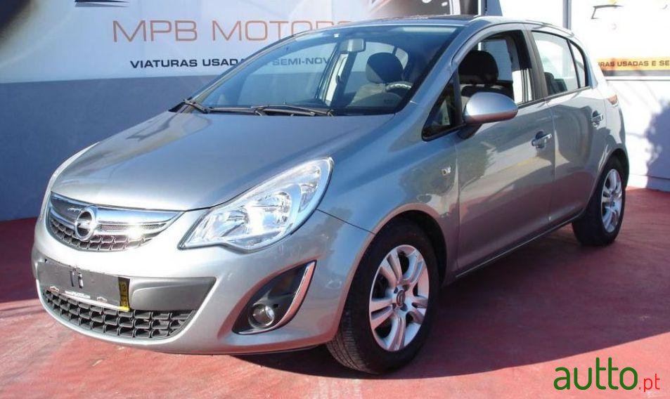 2013' Opel Corsa 1.3 Cdti Enjoy photo #1
