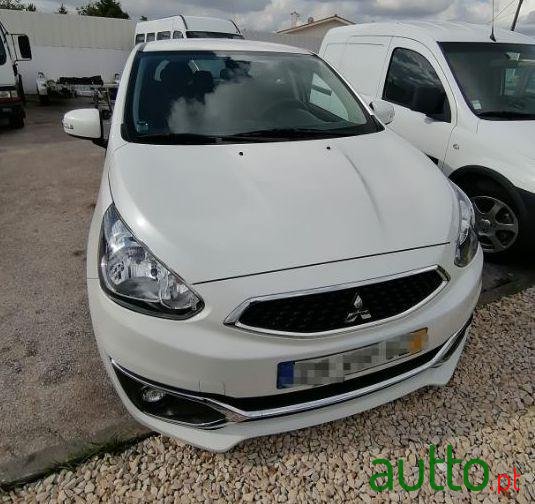 2018' Mitsubishi Space Star photo #1