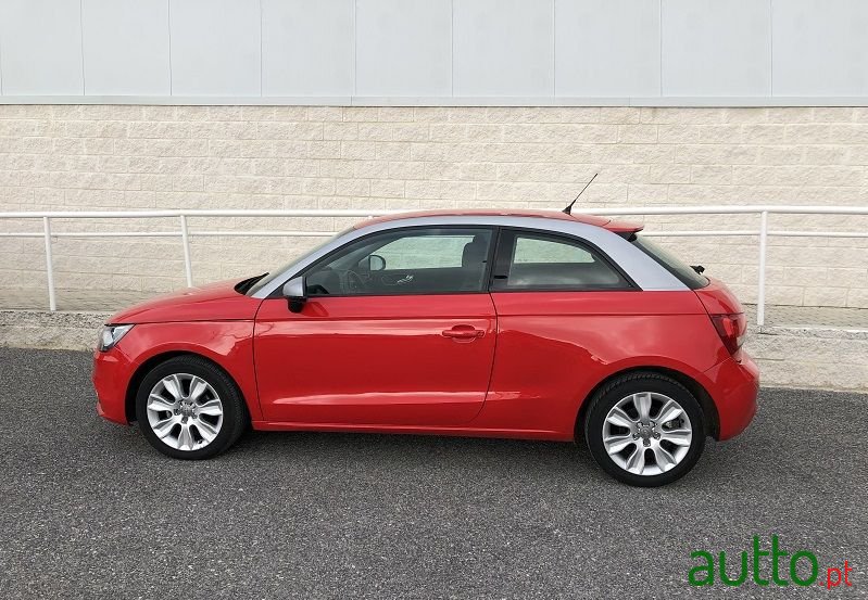 2011' Audi A1 Sport photo #3