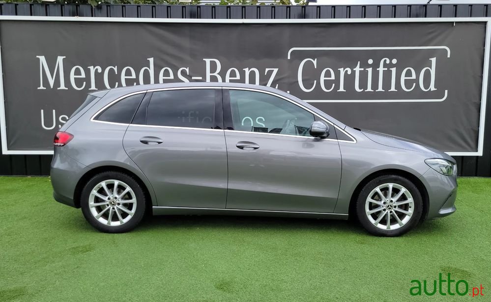 2019' Mercedes-Benz B 180 photo #4