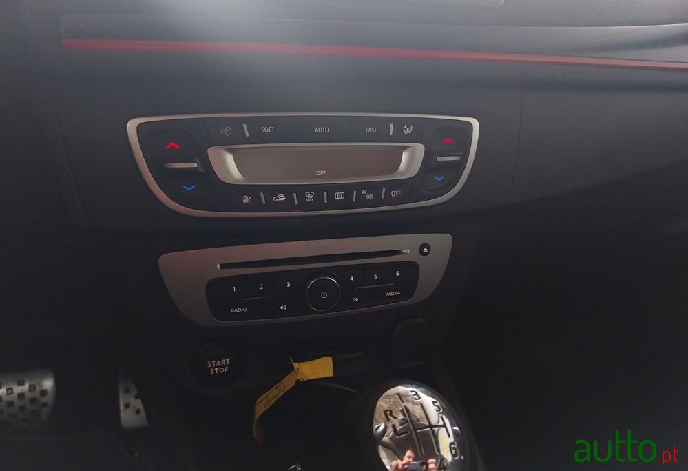 2014' Renault Megane 1.6 Dci Gt Line Ss photo #5