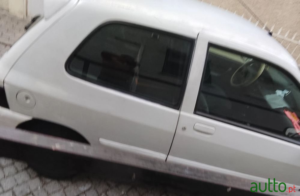 1997' Renault Clio 1.9 D Rxe photo #2