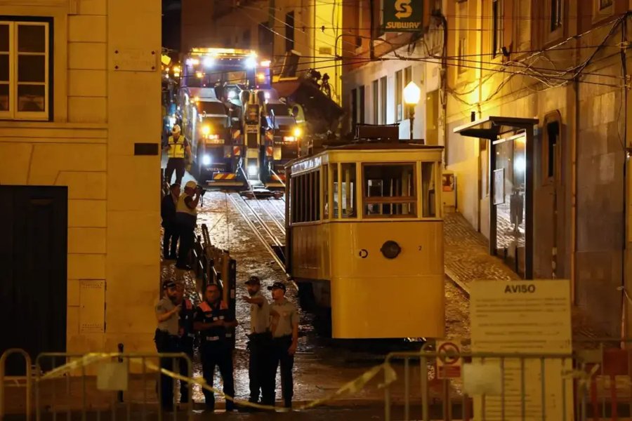 Elevador da Glória: um ano depois, investigação continua sem respostas e oposição exige responsabilidades