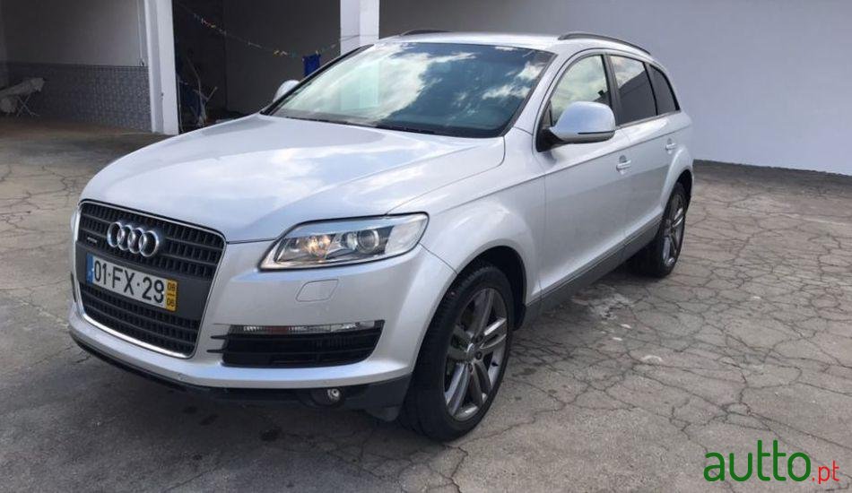 2008' Audi Q7 photo #1