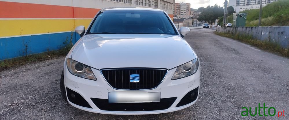 2009' SEAT Exeo St 2.0 Tdi Sport photo #3
