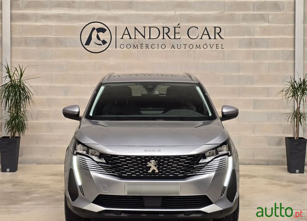 2021' Peugeot 3008 photo #3