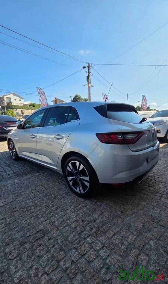 2019' Renault Megane Sport Tourer photo #6