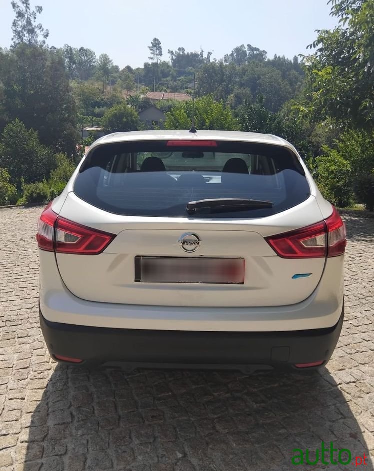 2016' Nissan Qashqai 1.5 Dci N-Connecta photo #5