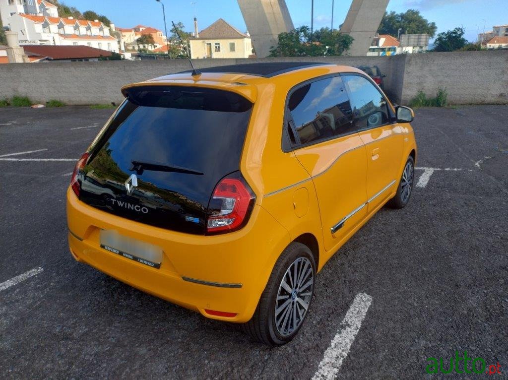 2021' Renault Twingo Serie INTENS photo #3