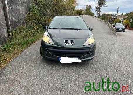 2006' Peugeot 207 photo #1