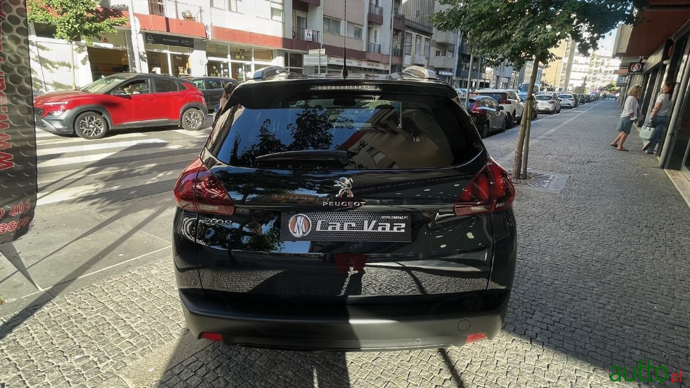 2018' Peugeot 2008 photo #6