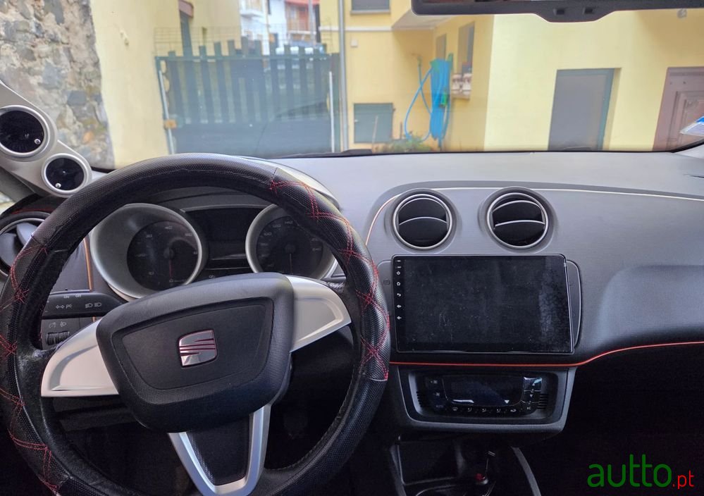 2009' SEAT Ibiza 1.9 Tdi Style Dpf photo #3