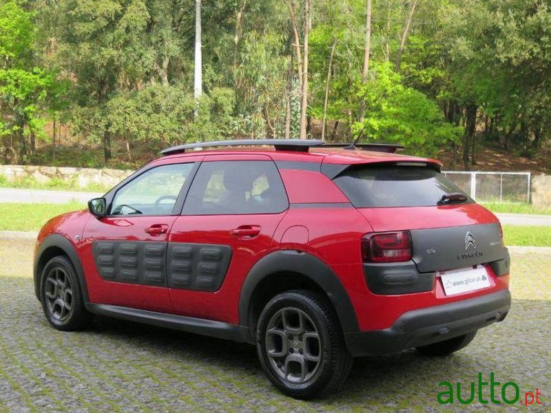 2015' Citroen C4 Cactus photo #1