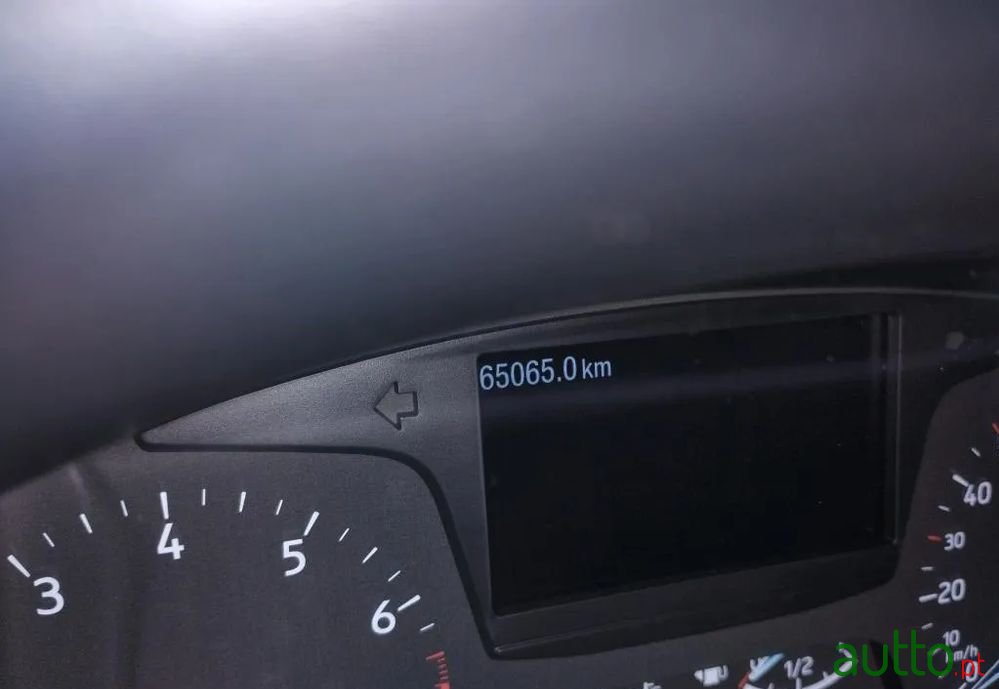 2021' Ford Fiesta photo #4