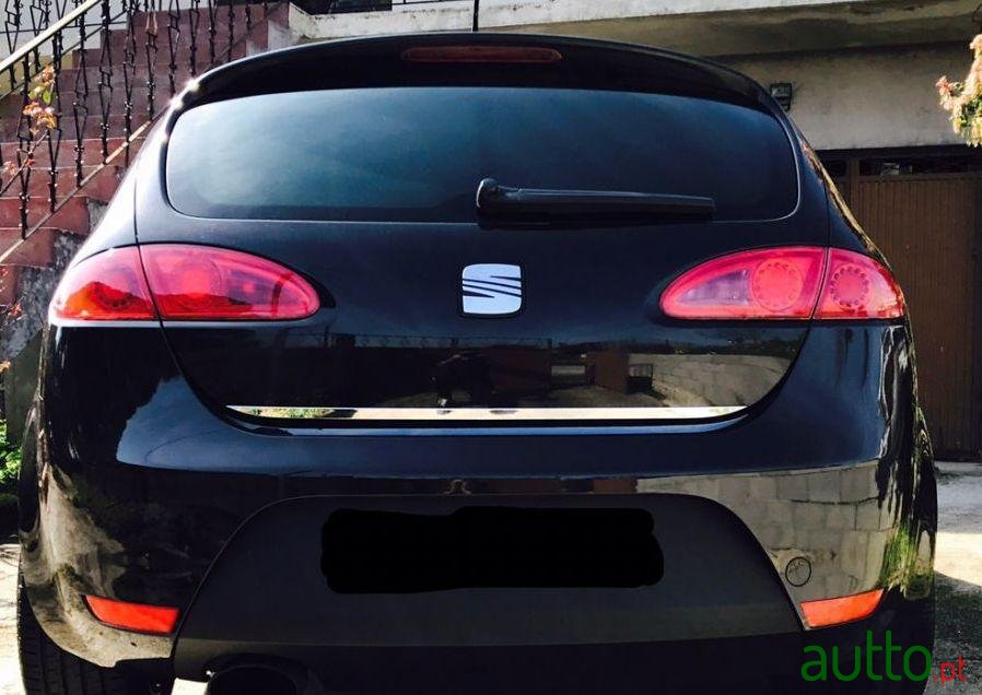 2006' SEAT Leon Sport Up photo #1