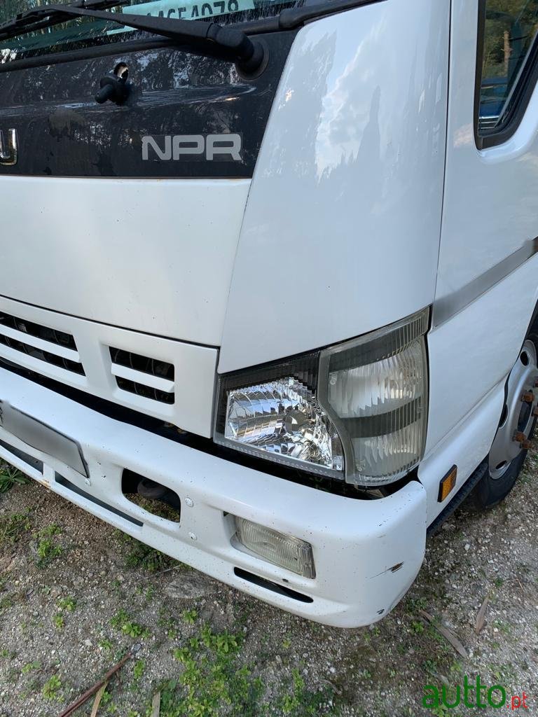 2010' Isuzu i-Series photo #6