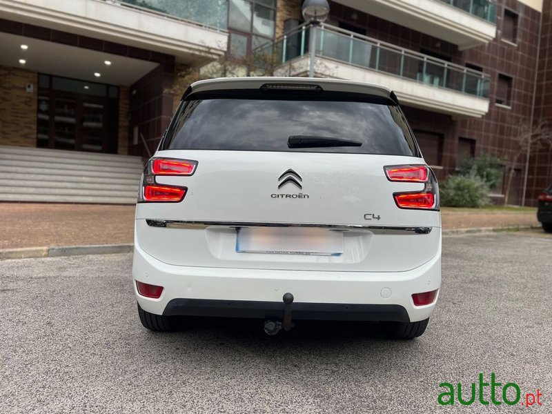 2021' Citroen C4 SpaceTourer photo #6