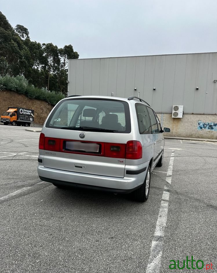 2000' Volkswagen Sharan photo #5