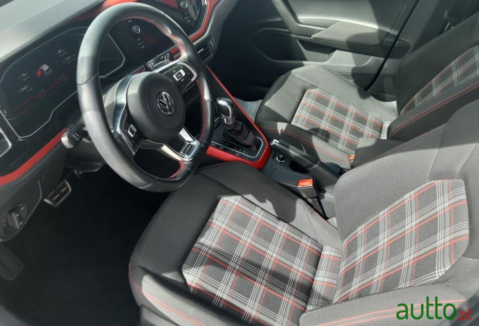 2018' Volkswagen Polo photo #5