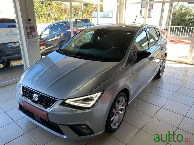 2022' SEAT Ibiza 1.0 Tsi Fr photo #5