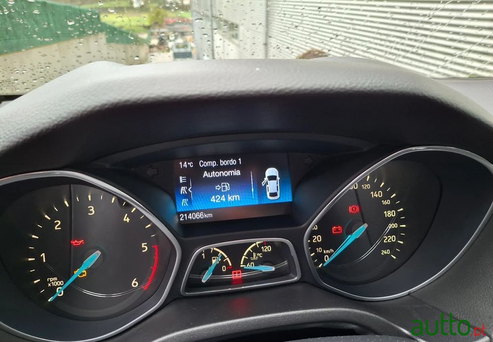 2016' Ford Focus Sw photo #5