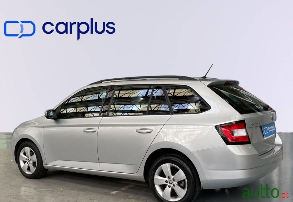 2016' Skoda Fabia photo #5