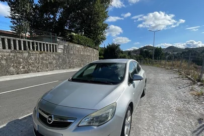 2010' Opel Astra 1.3 Cdti Cosmo