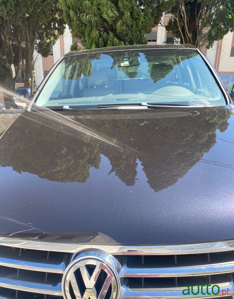 2006' Volkswagen Touareg 3.0 Tdi V6 Tiptronic photo #1