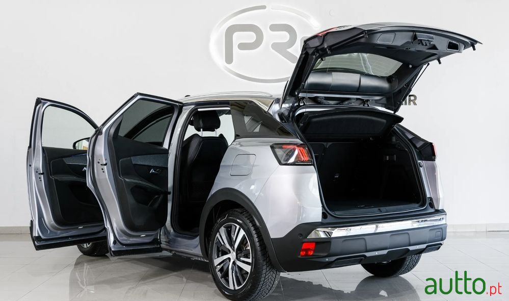 2021' Peugeot 3008 225 E-Eat8 Allure photo #6