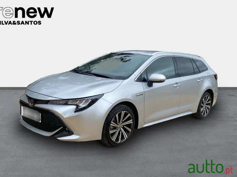 2021' Toyota Corolla Touring Sports photo #1