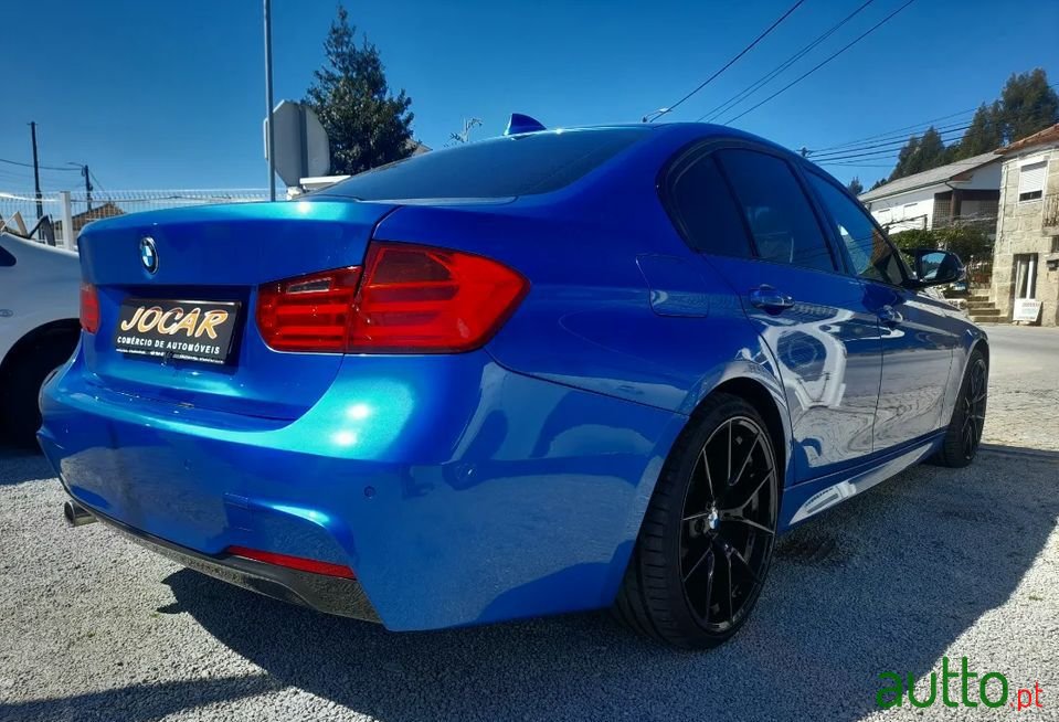 2014' BMW 318 photo #4