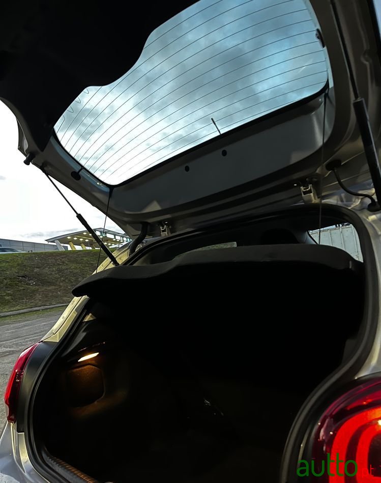 2019' Citroen C3 photo #5