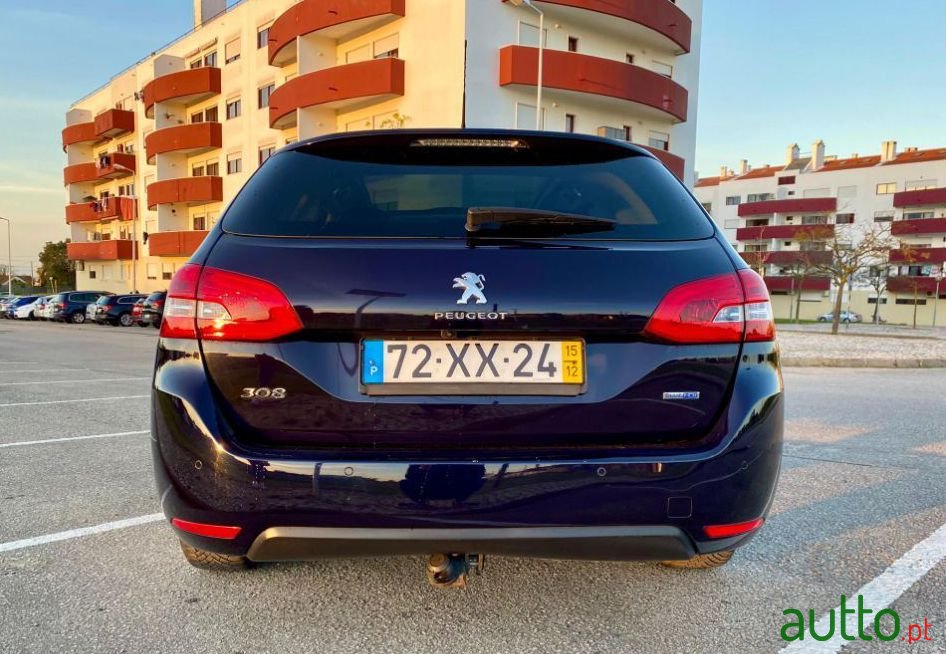 2015' Peugeot 308 Sw photo #3