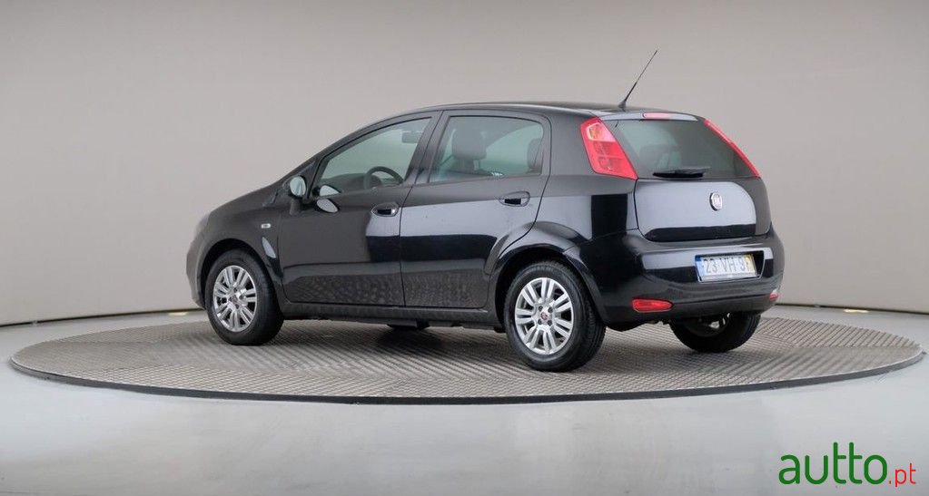 2018' Fiat Punto photo #2