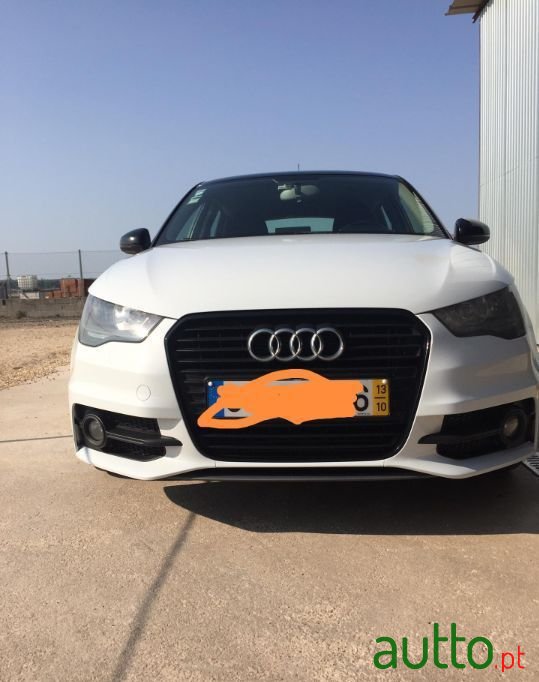 2013' Audi A1 Sportback photo #2