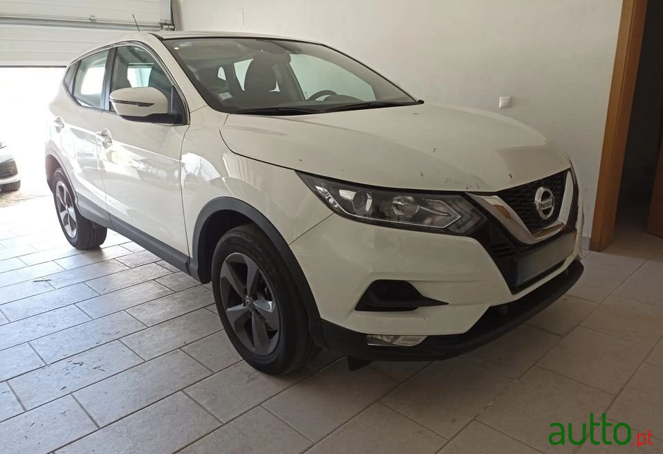 2020' Nissan Qashqai photo #1
