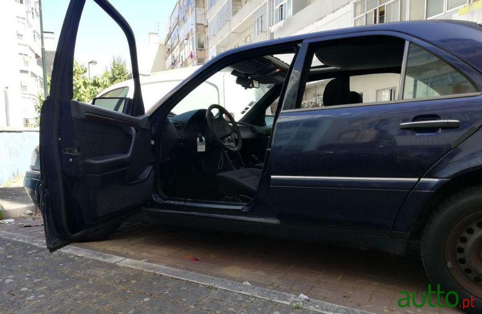 1995' Mercedes-Benz C-180 photo #3