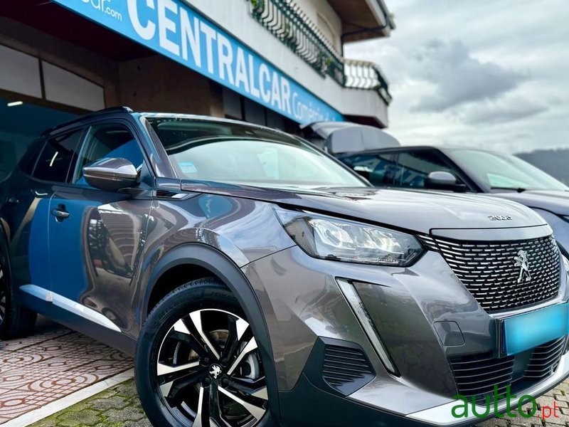 2021' Peugeot 2008 1.5 Bluehdi Allure photo #1