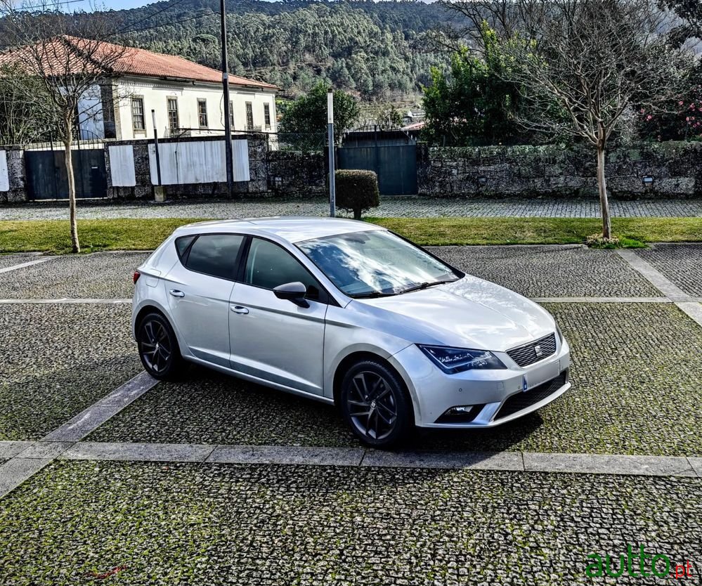 2017' SEAT Leon 1.6 Tdi Fr S/S photo #2