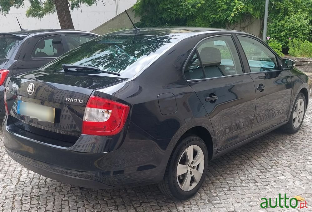 2018' Skoda Rapid 1.6 Tdi Active photo #4