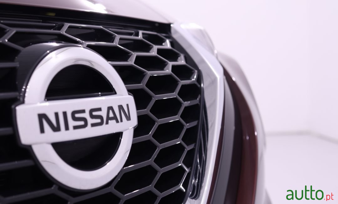 2020' Nissan Juke photo #2