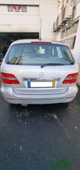 2006' Mercedes-Benz B-180 photo #2