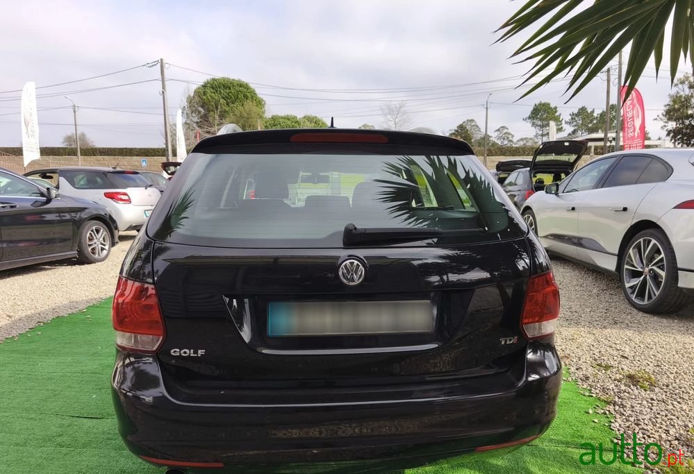 2012' Volkswagen Golf photo #5