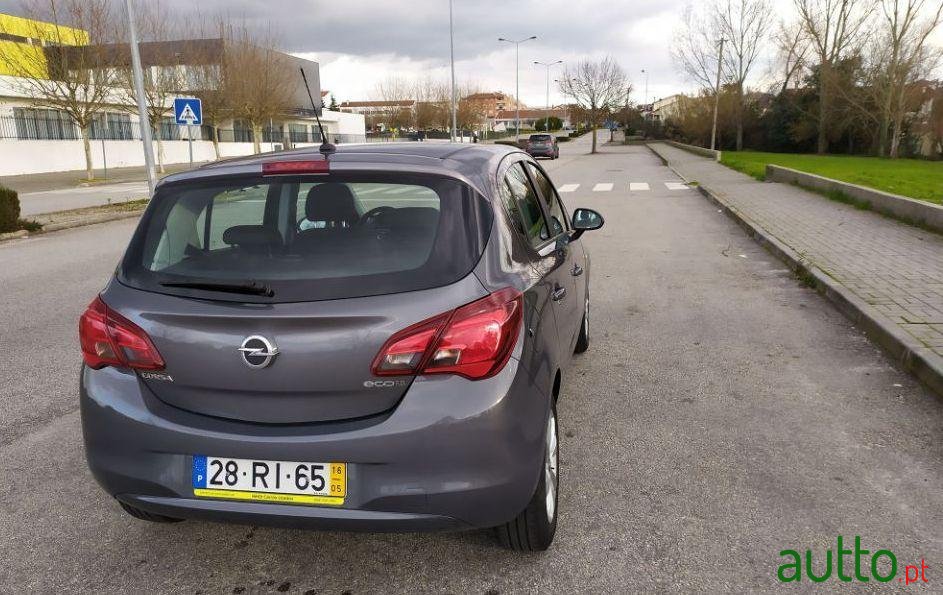 2016' Opel Corsa photo #2