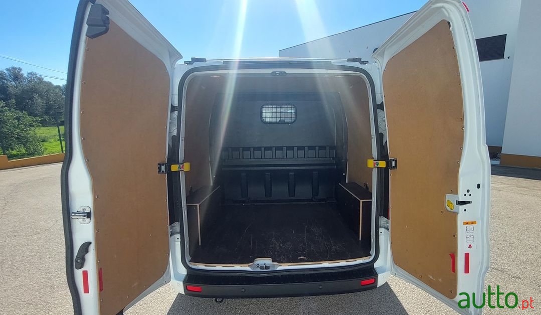 2018' Ford Transit photo #5