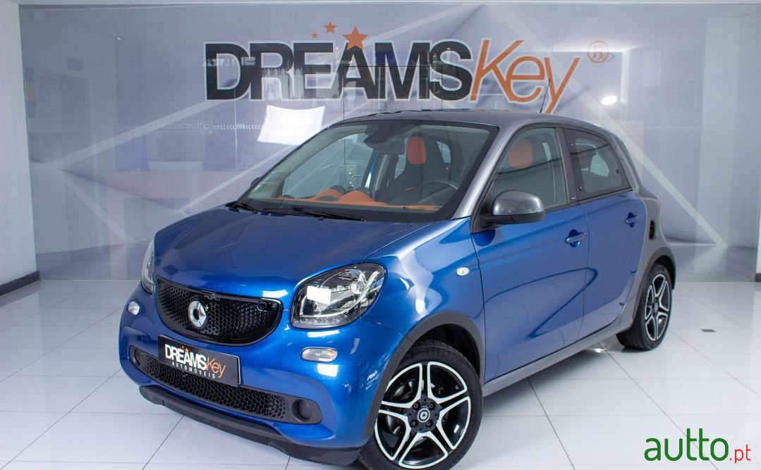 2016' Smart Forfour photo #1