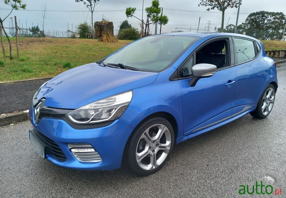 2015' Renault Clio Energy photo #1