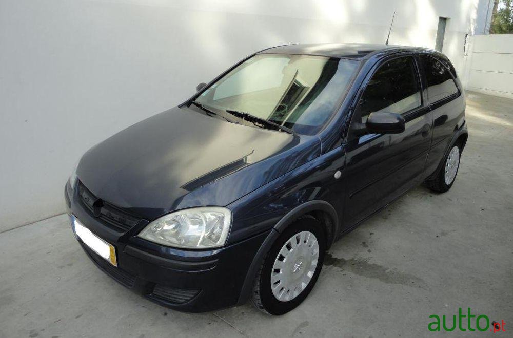 2006' Opel Corsa 1.3 CDTi Cosmo photo #3