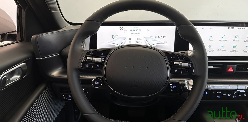 2023' Hyundai Ioniq 6 photo #4