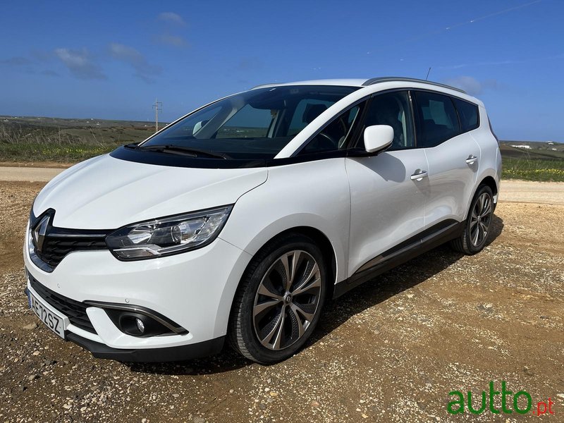 2018' Renault Grand Scenic photo #1